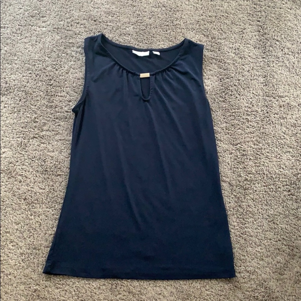 New York and company tank